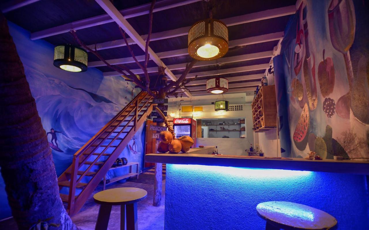 Hotel Palm Leaf Surf Cafe Galle Exterior foto